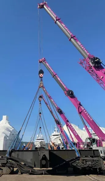 Camions bras pour le transport industriel sans contraintes