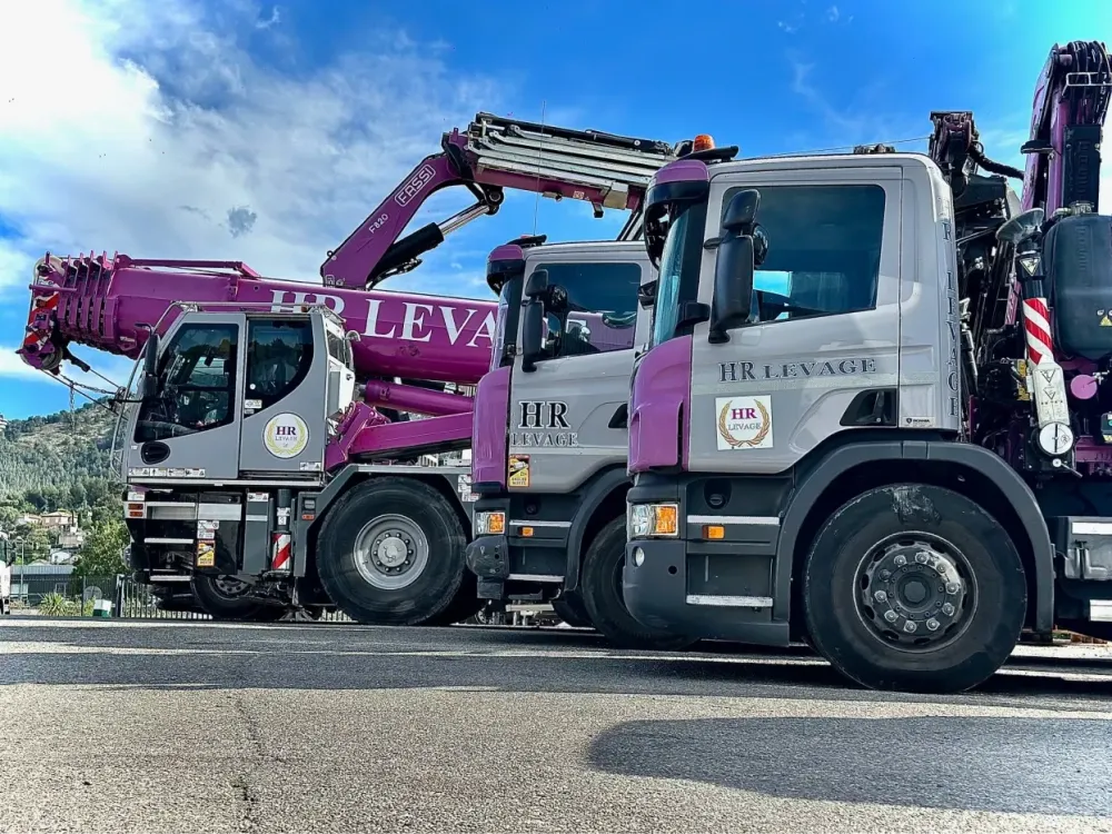 camion-bras-transport-industriel-cote-d-azur-hr-levage (8)